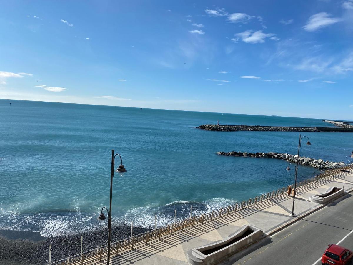 La Casetta Di Dory Sul Mare Genua Buitenkant foto